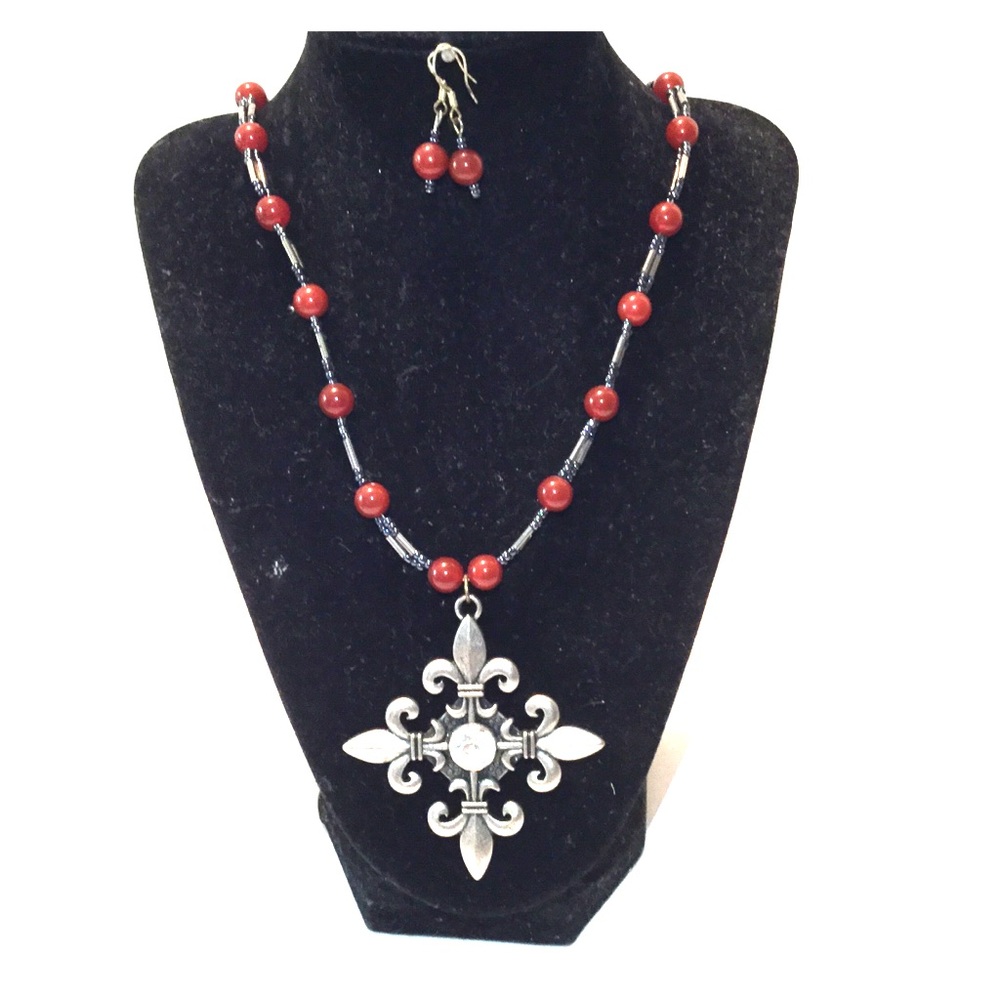 Cross necklace with earrings